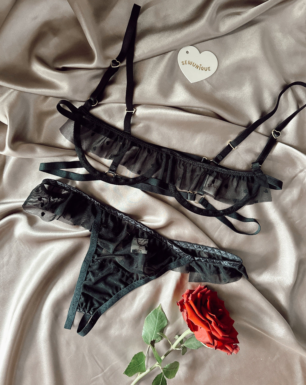 Black Heart Bottom