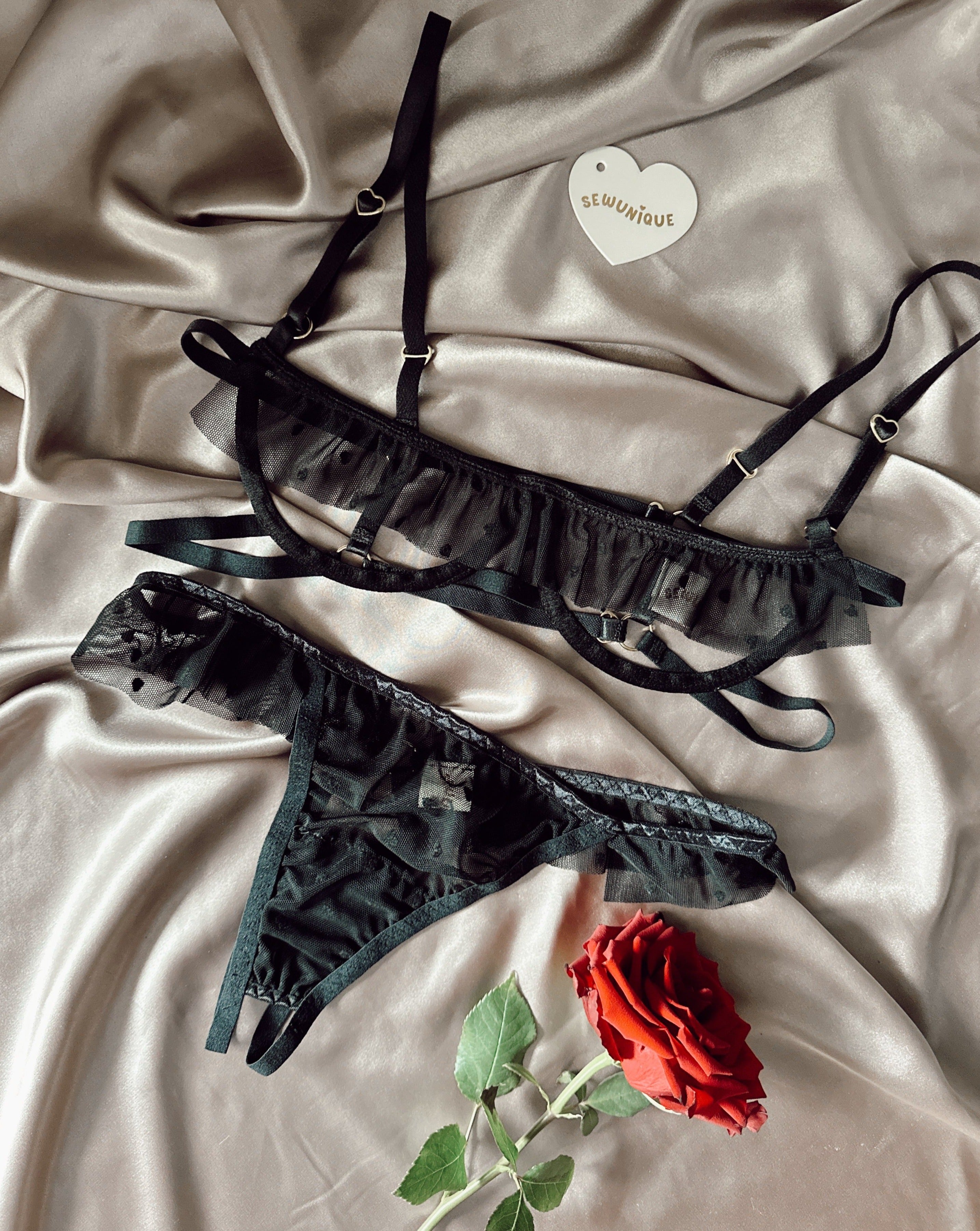 Black Heart Bottom
